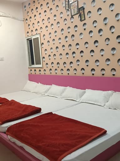 Hotel Sadashiv room interior